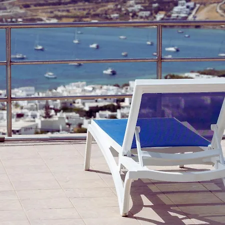 Quality Brand Villas: Luxurious 6br Monaco With Infinity Pool In Parikia (Paros)